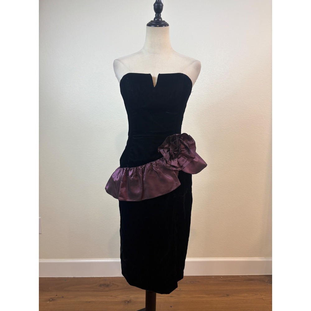 Vintage 80s Roberta Cocktail Dress Women‎ 9 Velvet Peplum romantic Revenge Glam